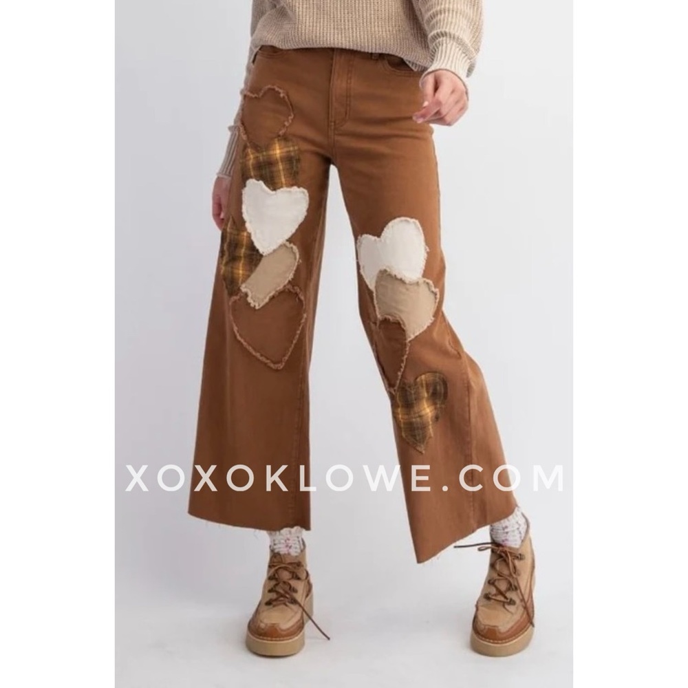 Easel Heart Patched Cotton Twill Stretch Jeans in Wood Brown